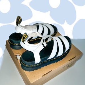 Dr Martens Sandals